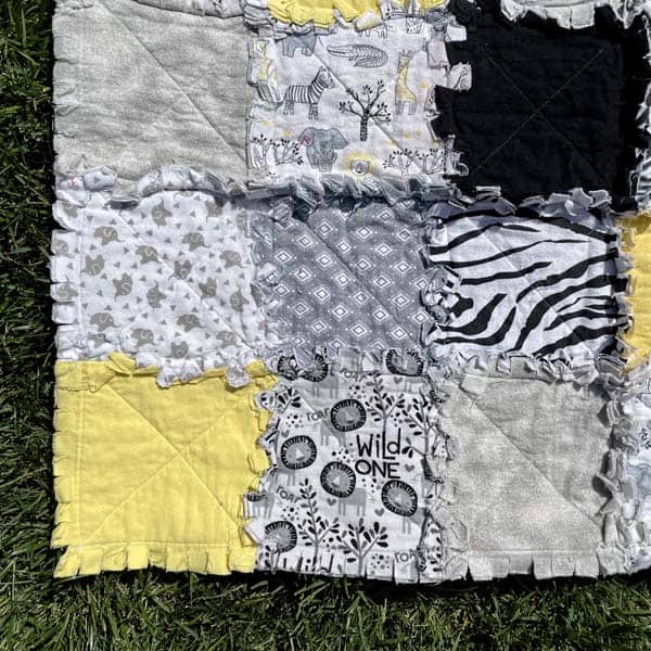 Safari Raggedy Quilt – Crib Size