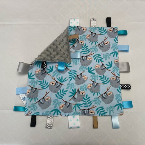 Smiling Sloths Sensory Tag Blanket