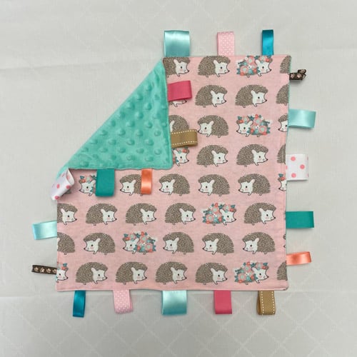 Hanna Pink Hedgehog Linear Sensory Tag Blanket